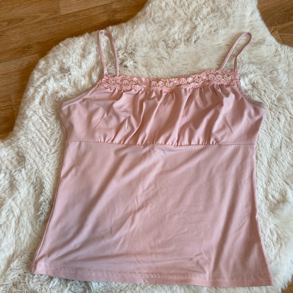 Pink tank top 💕